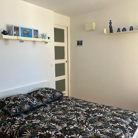 Apartment - Centre 'parcours Des Arts' 1 Chambre 2 Personnes - Patricia