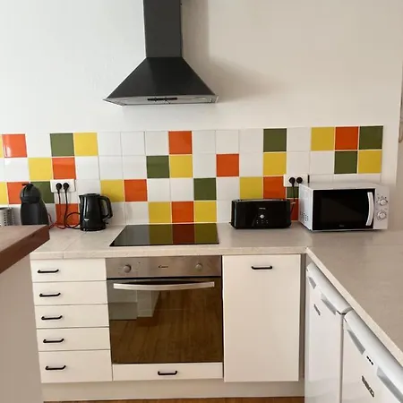 - Centre 'parcours Des Arts' 1 Chambre 2 Personnes - Patricia Apartment *
